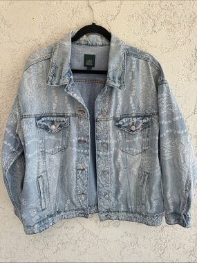 wild fable Light Blue Paisley Bandanna Print Denim Jacket size Large